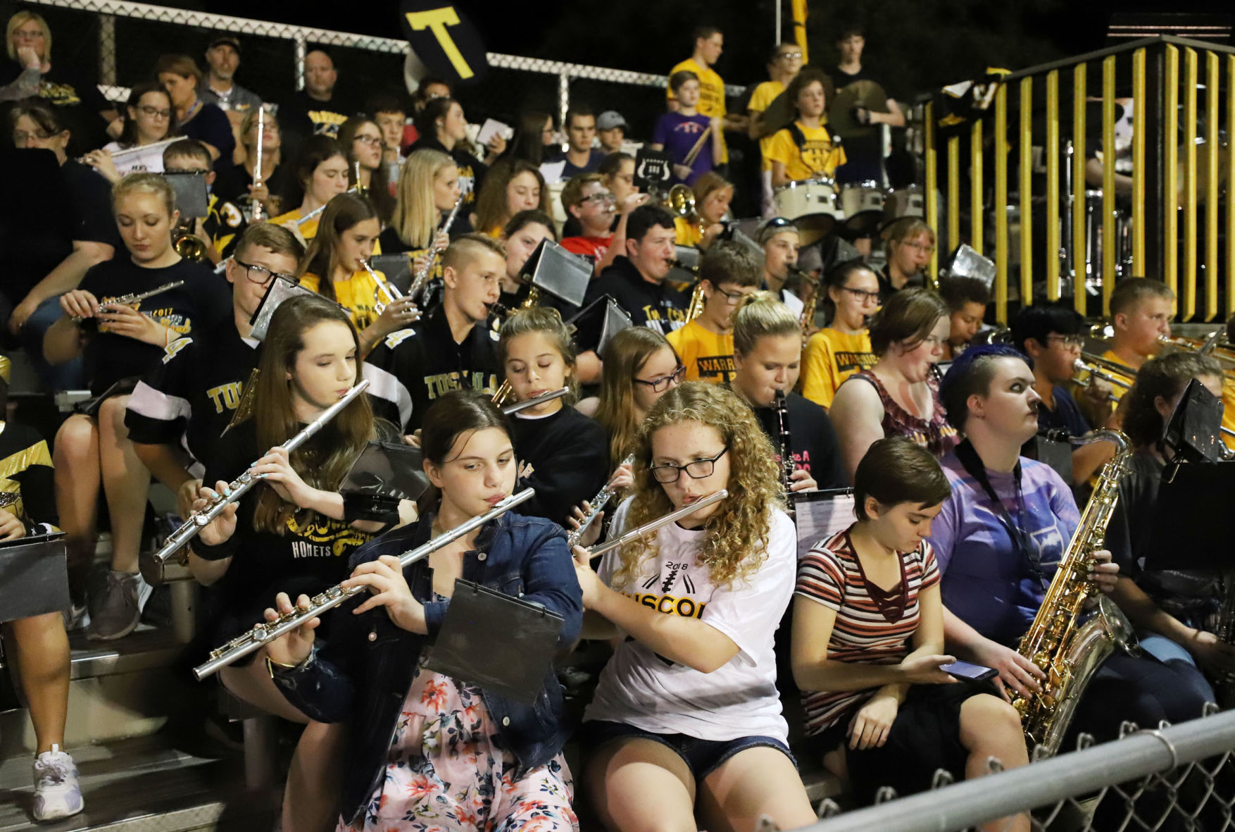 FBP St Teresa vs Tuscola football 17 9.15.18.jpg